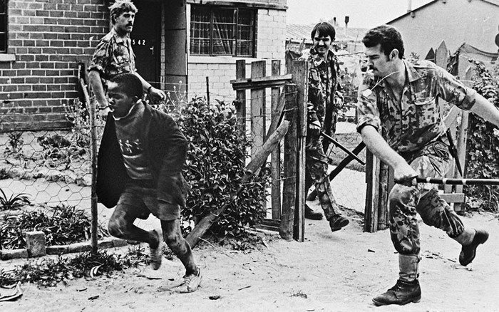 Chế độ apartheid ở Nam Phi
