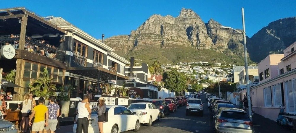 Cape Town: Trung Tâm Công Nghiệp Dịch Vụ Và Công Nghệ