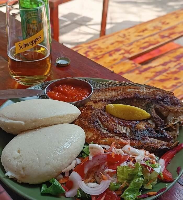Cá Chambo với Nsima