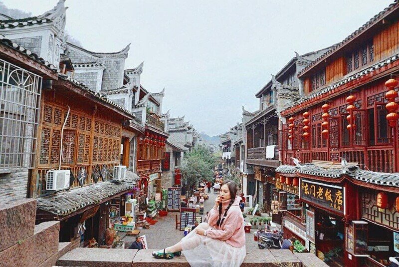 Chuẩn bị một số từ vựng giao tiếp cơ bản khi đi du lịch tại phượng hoàng cổ trấn