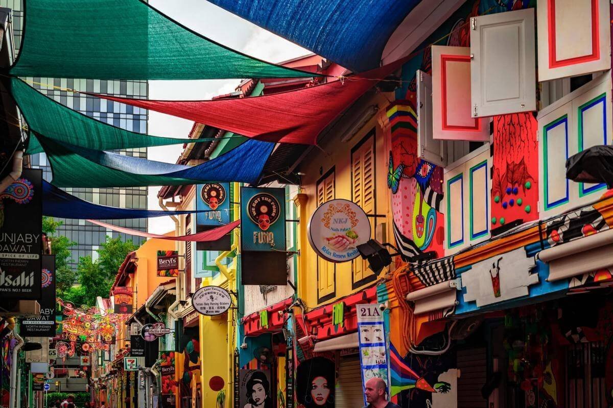 Khám Phá Vẻ Đẹp Văn Hóa Khu Kampong Glam Ở Singapore