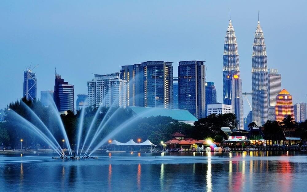Nên đi du lịch nước nào ở châu Á: Malaysia