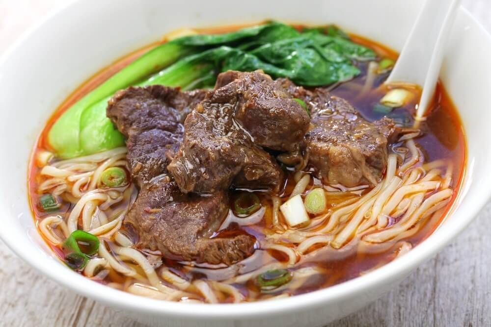 Ăn Gì Ở Chợ Đêm Ximending: Mỳ bò