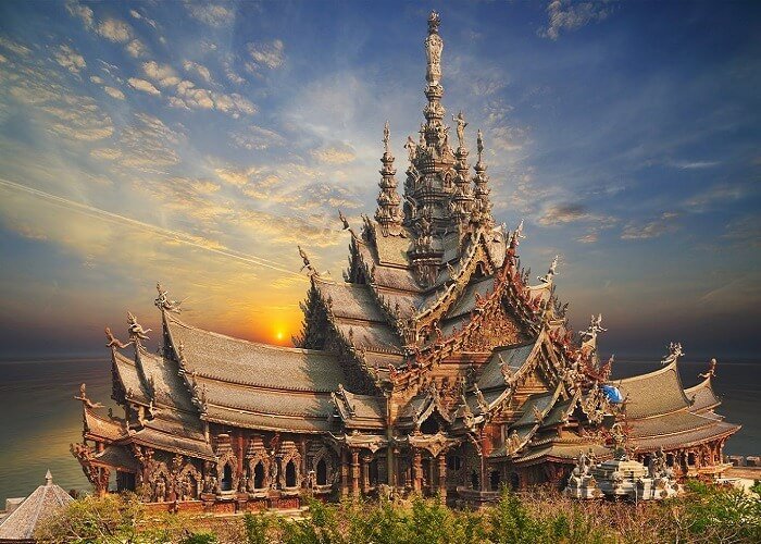 Đền Chân Lý