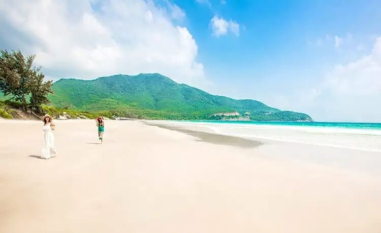 Du lịch Bãi Dài Cam Ranh cần lưu ý những gì?