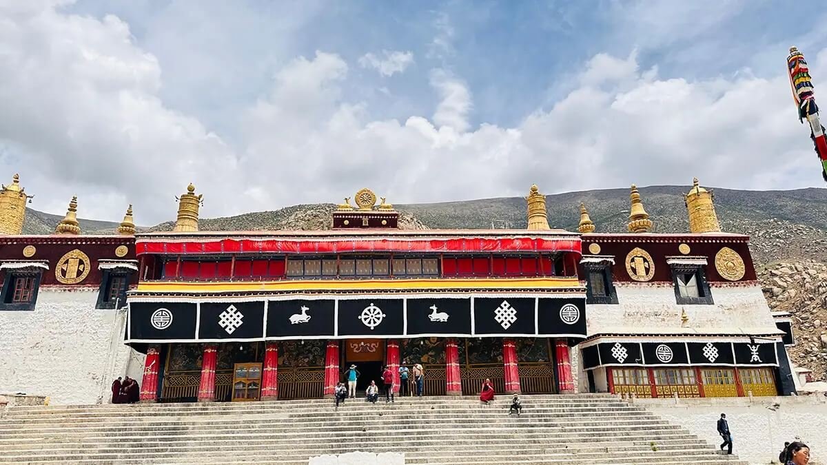 Tu viện Drepung