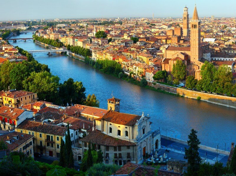 Thành phố tình yêu Verona, Ý