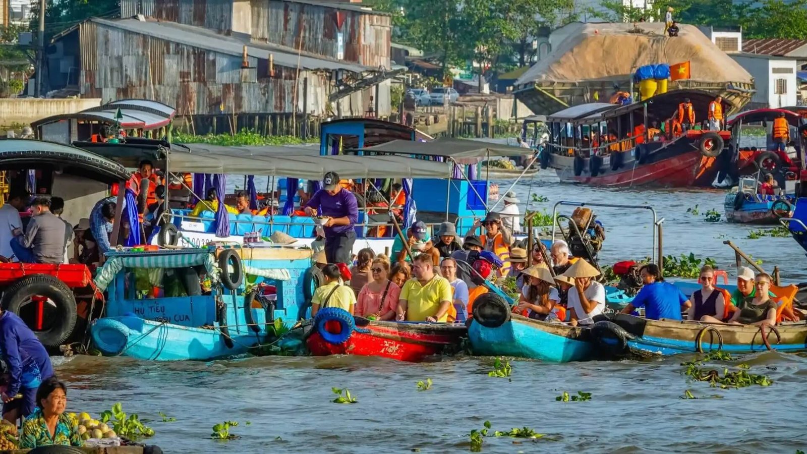 Cách di chuyển đến chợ nổi Phong Điền