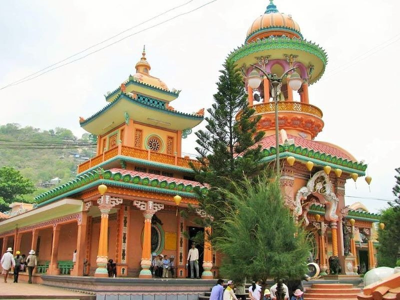 Khám phá chùa Tây An