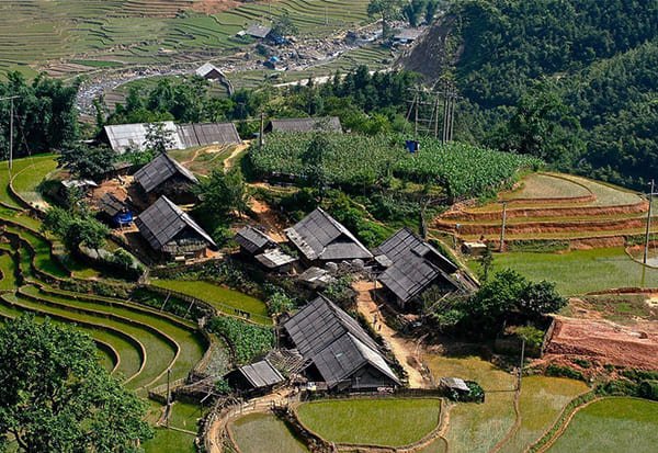 Bản Tả Van