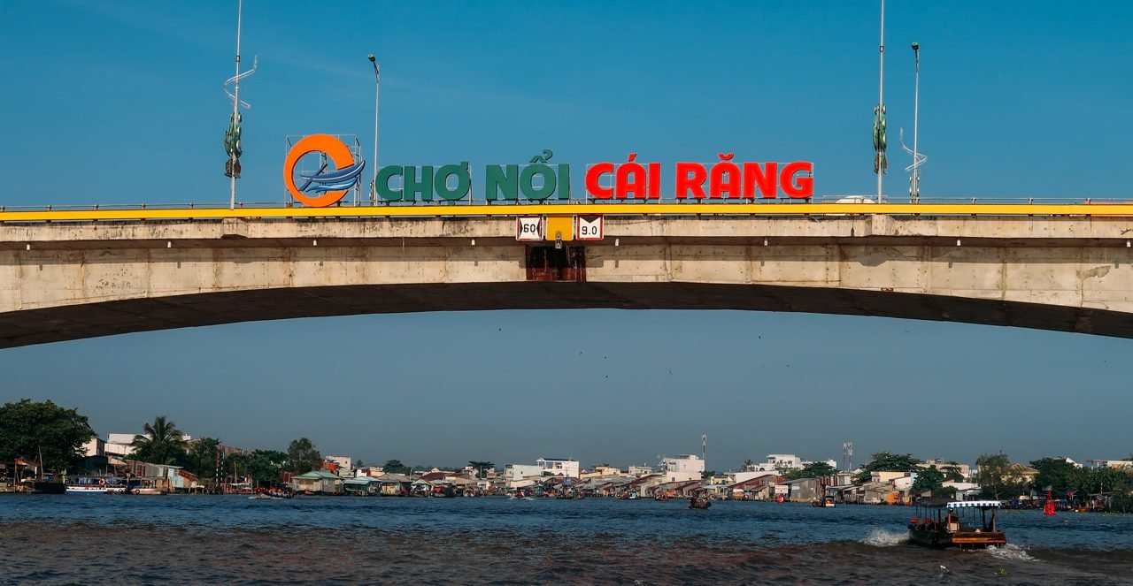 Chợ nổi Cái Răng