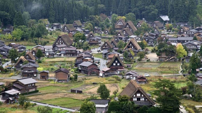 Giới thiệu làng lịch sử Shirakawa-go và Gokayama