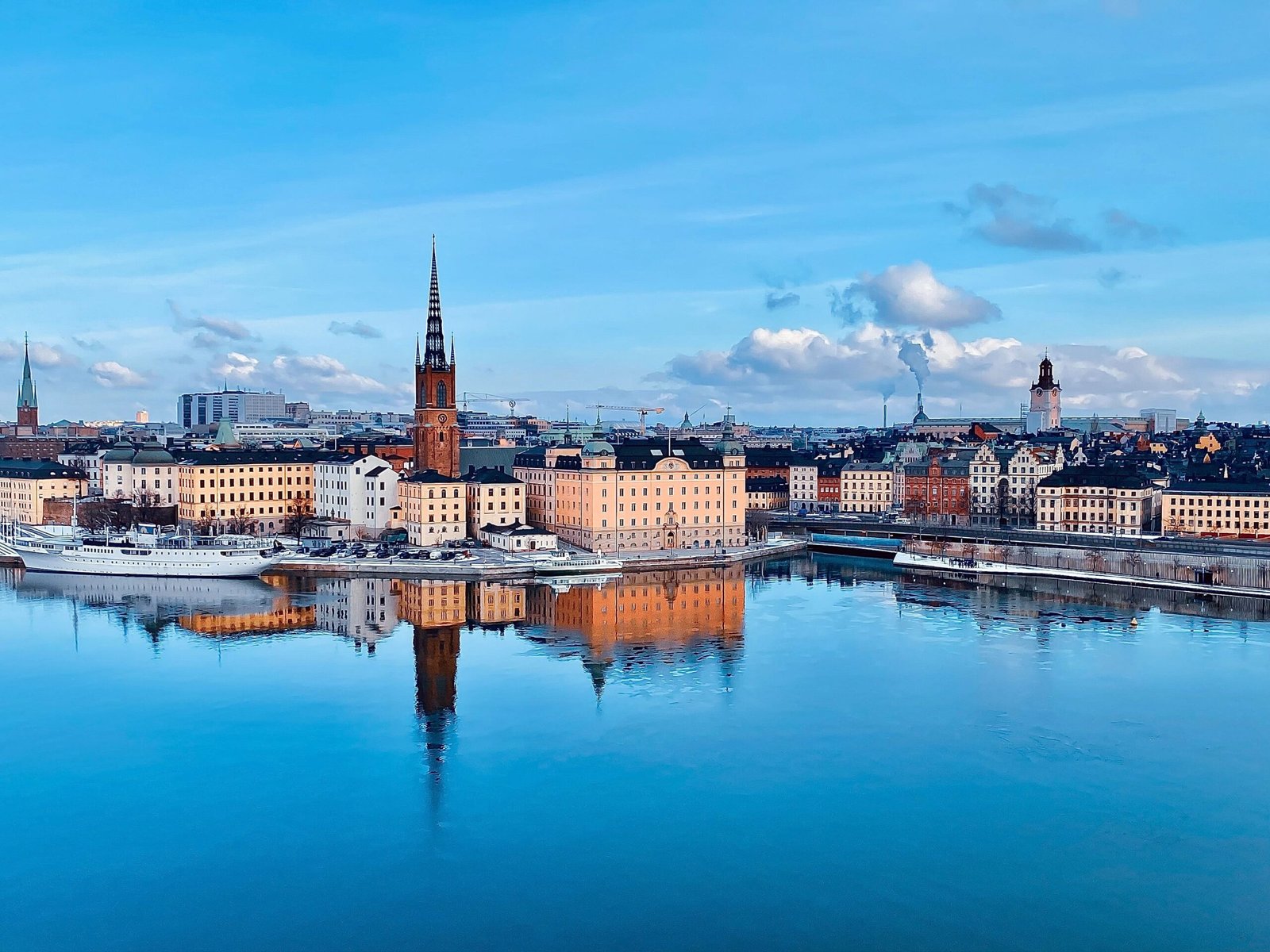 Khám phá Skeppsholmen và Kastellholmen