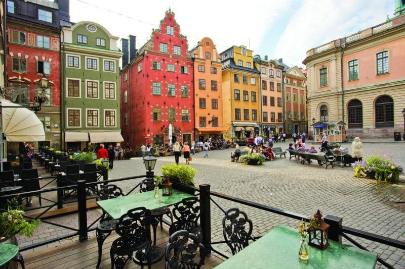 Tản bộ dọc theo Strandvägen