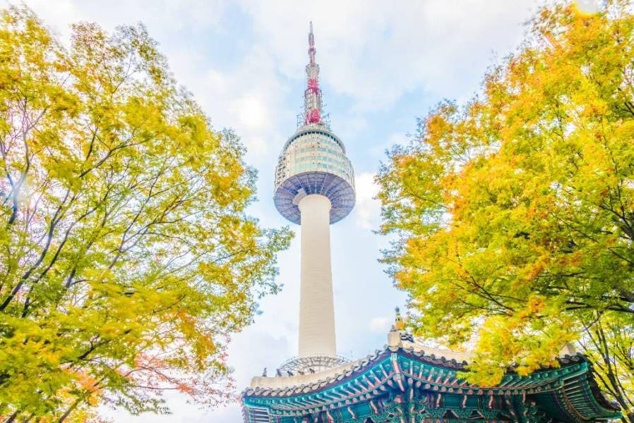 Tháp Namsan - Biểu tượng của Seoul
