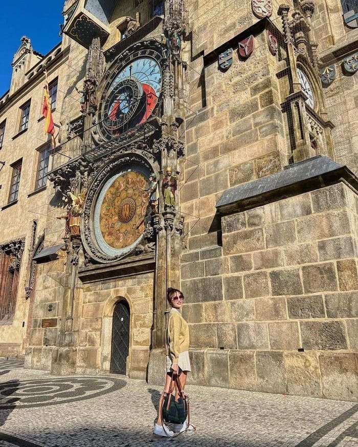 Đồng hồ thiên văn Prague – Kỳ quan thời gian giữa lòng thành phố