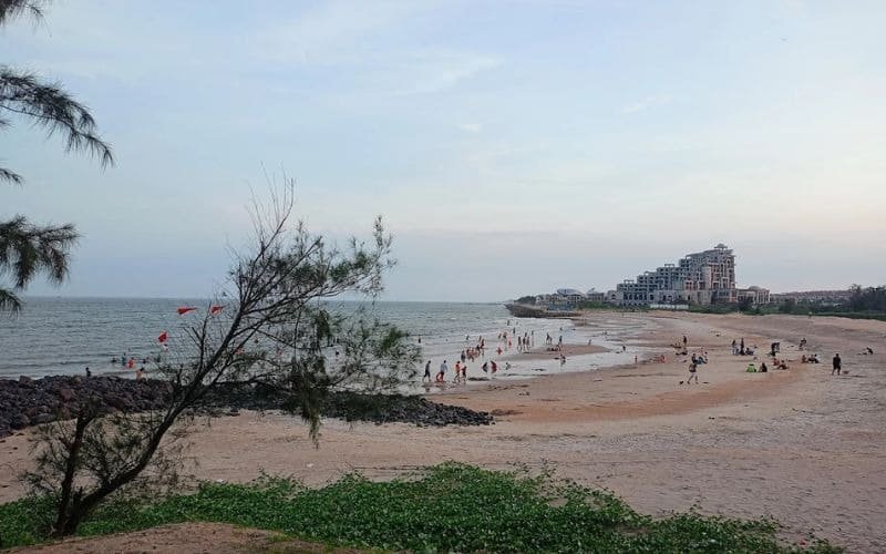 Bãi Tắm Công Cộng (Bãi Cạn)