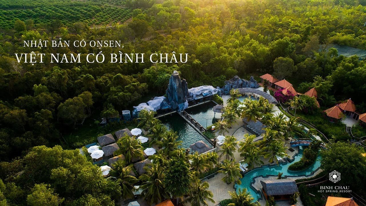 Thư giãn tại suối nước nóng Bình Châu