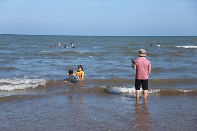 Biển Rạng Đông