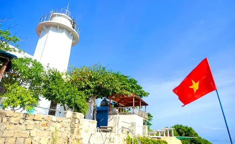 Hải Đăng Hòn Chút
