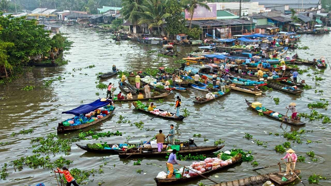 Thời gian phù hợp để thăm chợ nổi Ngã Bảy