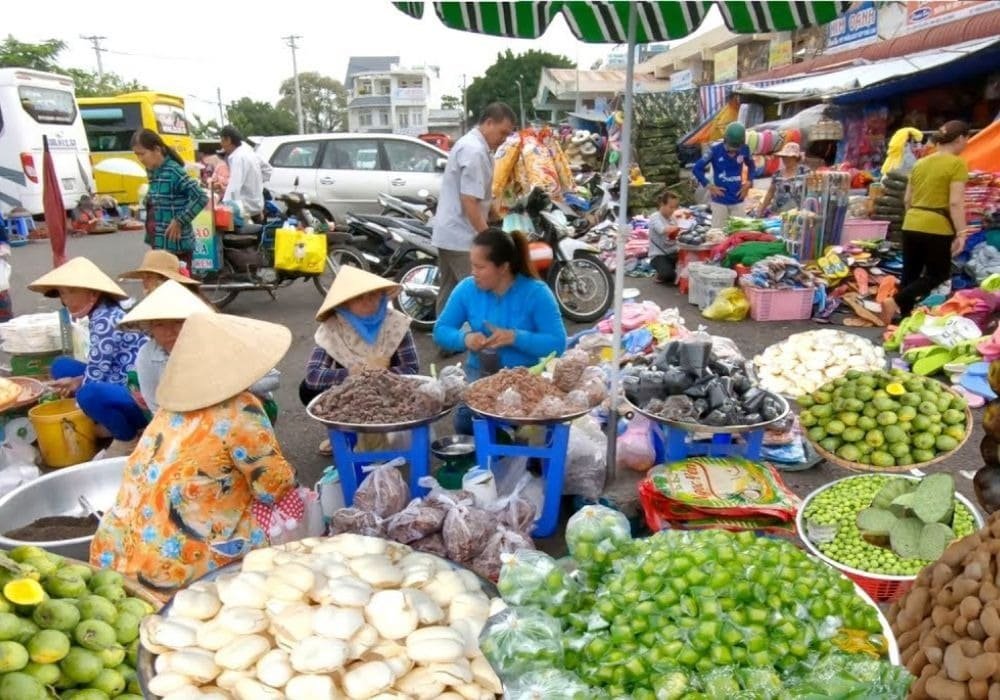 Ăn món ăn khi đến Chợ Tịnh Biên?