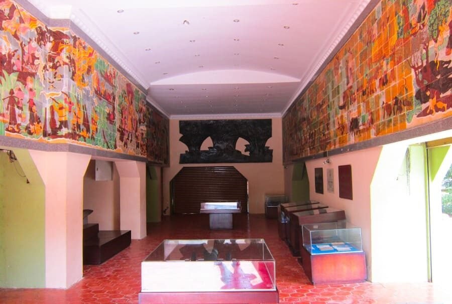 Nhà trưng bày số 1