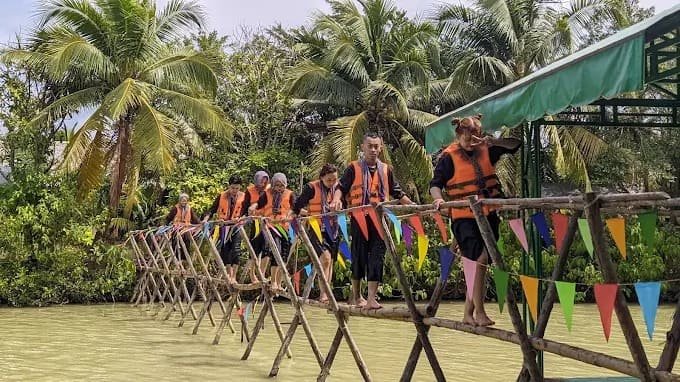 Giá vé tại khu du lịch Lan Vương